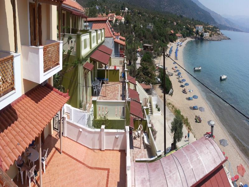 Nereides Seaside Apartments Маратокампос Экстерьер фото