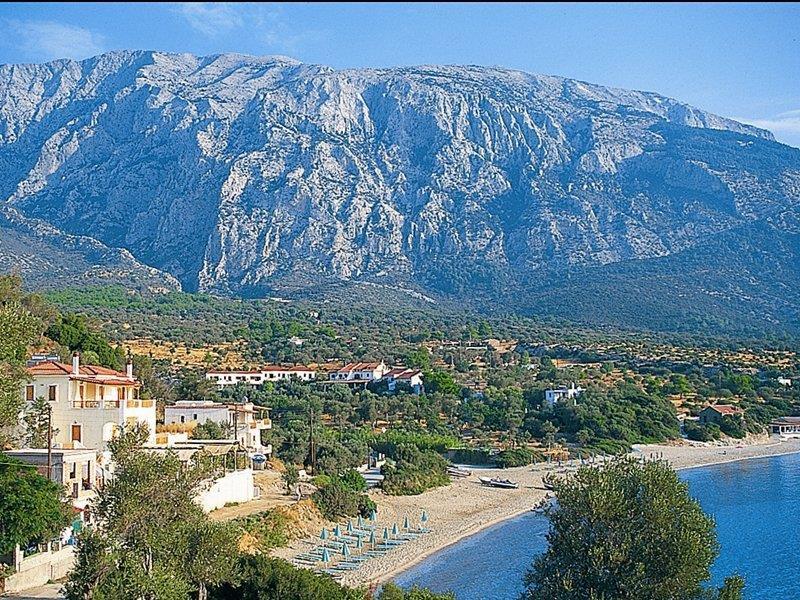 Nereides Seaside Apartments Маратокампос Экстерьер фото